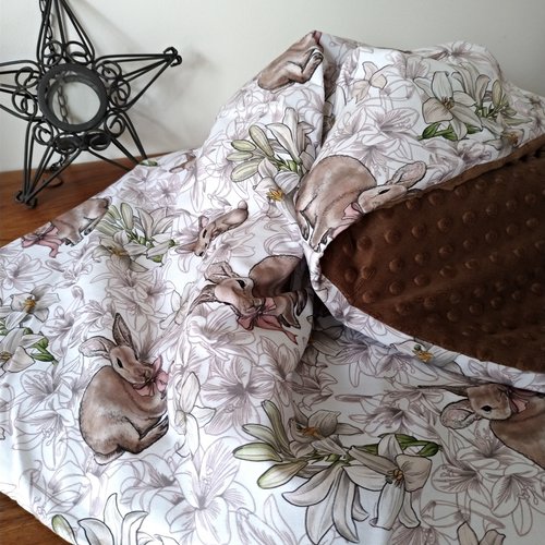 Couverture Bebe En Coton Et Minky Marron Motifs Lapins Un Grand Marche