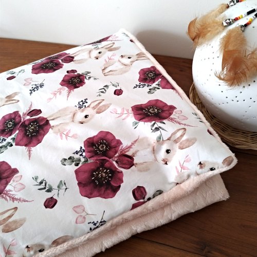 Couverture Bebe En Coton Et Minky Doudou Motifs Lapins Et Pivoines Un Grand Marche Couverture Bebe En Coton Et Minky Doudou Motifs Lapins Et Pivoines Un Grand Marche