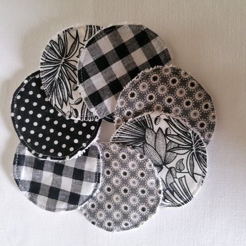 Lingettes démaquillantes