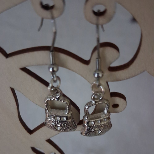 Boucles d'oreilles  sacs argentés