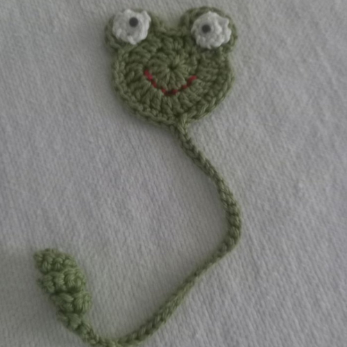 Marque pages grenouille  au crochet