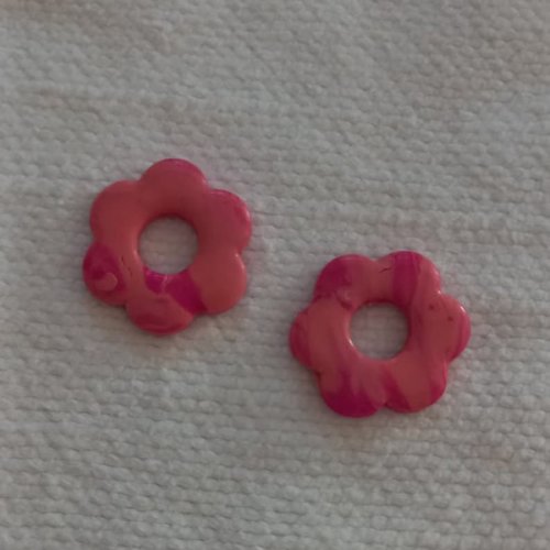 Fleurs interchangeables en fimo