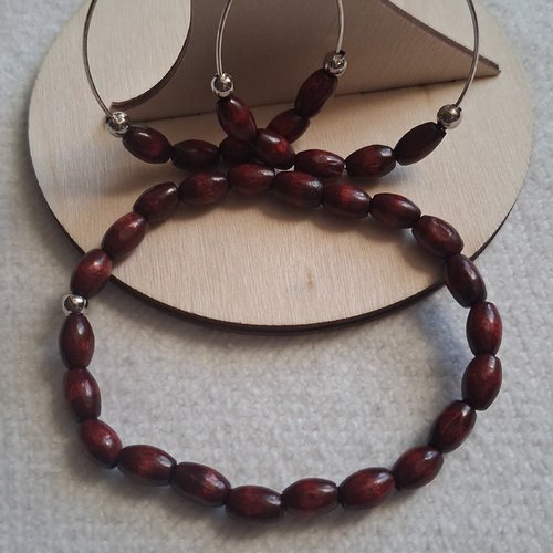 Lot de 2 articles  bracelet  et creoles perles bois rouges bordeaux