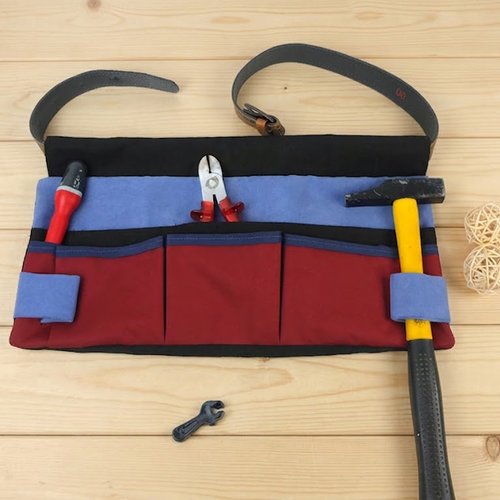 Porte outil homme pour les travaux