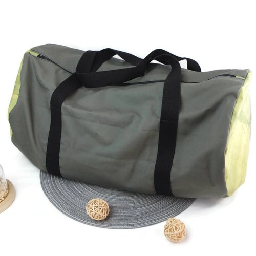 Sac de voyage, sac de sport, polochon couleur kaki