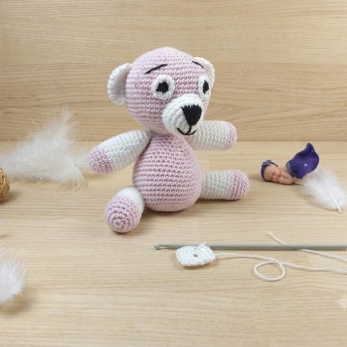 Ours amigurumi en fil de coton