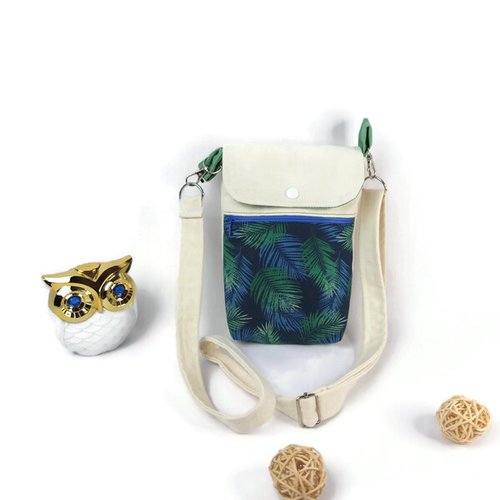 Petit sac bandoulière en tissu écru et vert