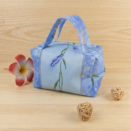 Petite trousse de toilette