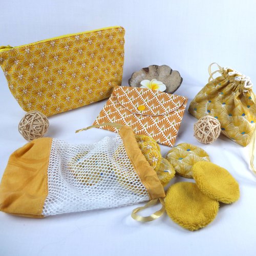 Trousse à maquillage + filet de lavage + sac à savon + pochon et lingettes démaquillantes en éponge de bambou/coton