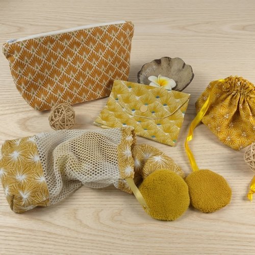 Trousse à maquillage + filet de lavage + sac à savon + pochon et lingettes démaquillantes en éponge de bambou/coton