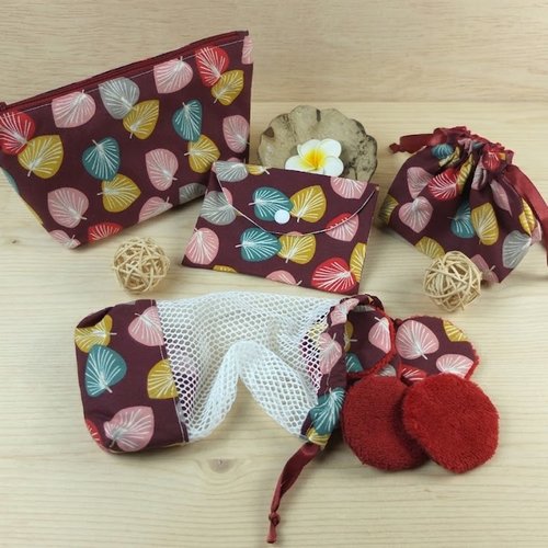 Trousse à maquillage + filet de lavage + sac à savon + pochon et lingettes démaquillantes en éponge de bambou/coton