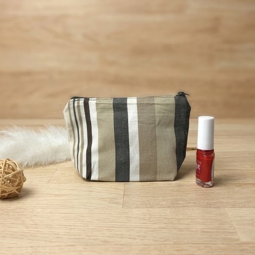 Petite trousse de maquillage