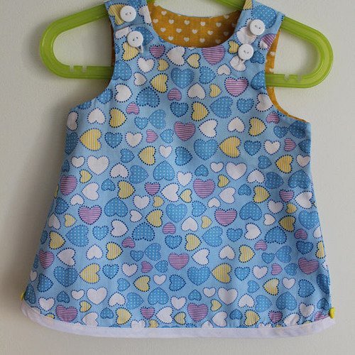 Ma petite robe tout en "coeur" t 6/9 mois