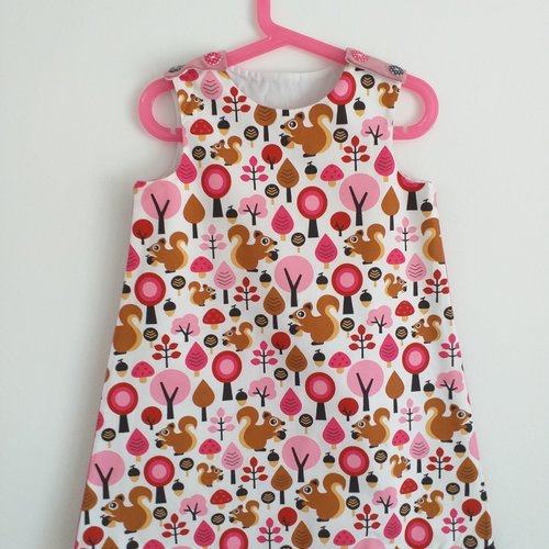 Jolie petite robe hiver "ecureuil" t 5/6 ans