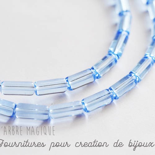 10 perles tubes en verre transparente couleur bleu ciel 10x4mm 