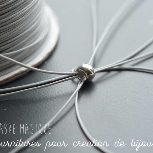 Cordon de polyester très fins 0.05 mm couleur gris vendu au mètre *pour bracelet*