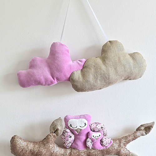 Mobile décoration chambre bébé hiboux rose parme doré nuages