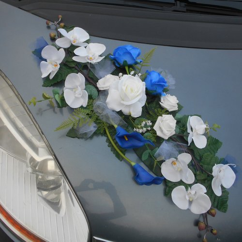 Commande réservée à oussama -décoration de voiture pour mariage - bleu roi et blanc