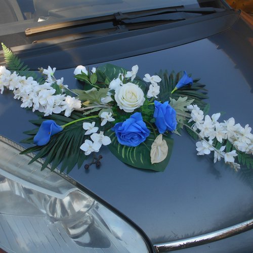 Décoration de voiture pour mariage - bleu roi et blanc - Un grand