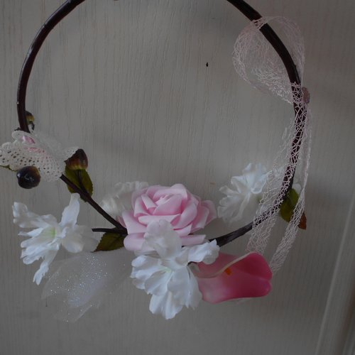 Bouquet de demoiselle d'honneur en arceau, rose pâle et blanc - fleurs artificielles