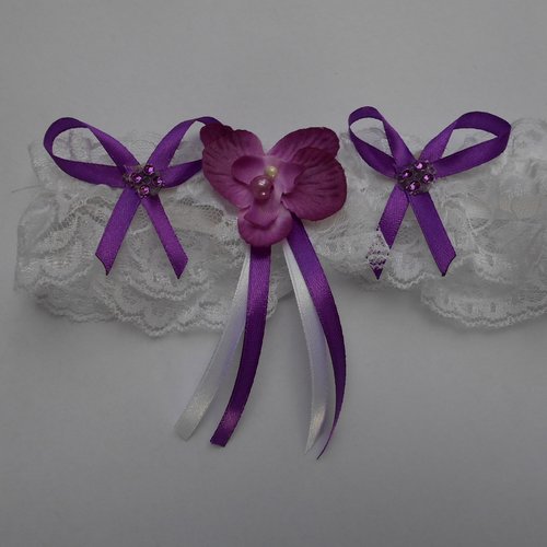 Jarretière violette avec orchidée artificielle