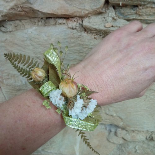 Bracelet fleurie en fleurs séchées naturelles - mariage - "tess"