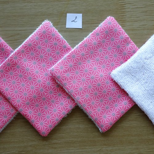 Lingettes démaquillantes lavables roses en coton et éponge de bambou / vendue à l'unité / étoile asanoha / femme ou bébé