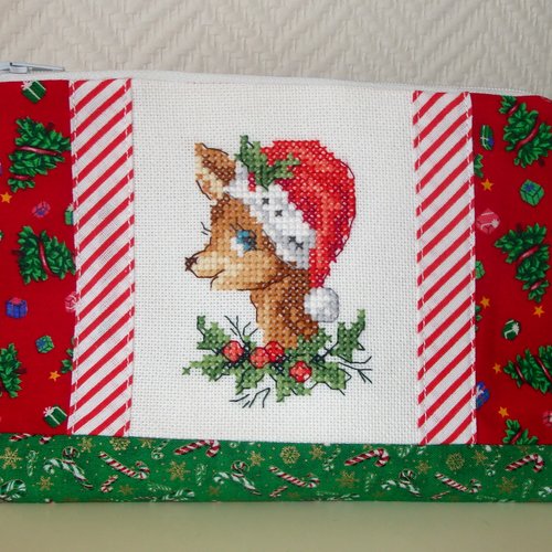 Trousse de toilette pour maquillage ou produits de beauté / faon de noël / cadeau pour elle / renne