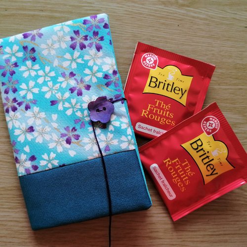 Porte sachet de thé sakura japonais / fleurs bleues et violettes / portefeuille / pochette / organiseur / rangement de thé / asie