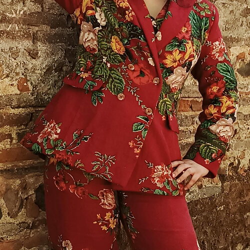 Costume 3 pièces "farrah" rouge à fleurs