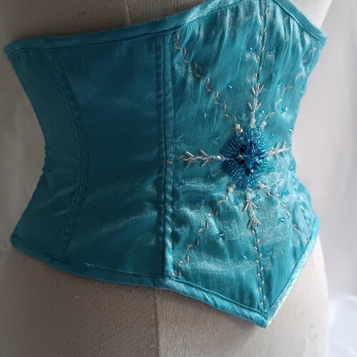 Serre taille"eira"