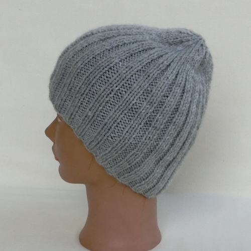 Bonnet d'hiver, taille 6 / 7 / 8 ans, en laine gris, enfant fille ou garçon, accessoire automne, tricoté main, rentrée scolaire