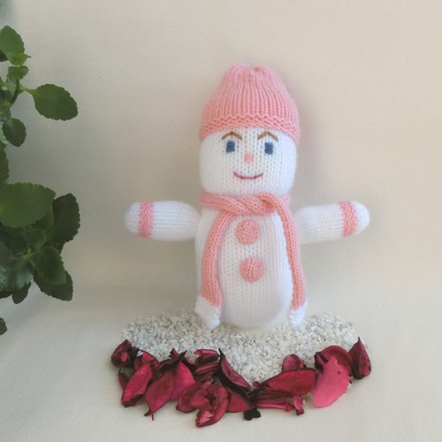 Doudou personnage 25 cm, tricoté main, jouet poupée souple en laine, décoration chambre d' enfant fille, cadeau naissance ou noël