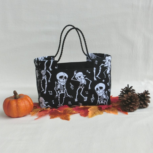 Panier d' halloween en tissu squelette, sac à bonbons ou confiserie, accessoire décoration table de fête ou chambre d'enfant