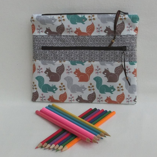 Trousse plate zippée avec 2 poches, en tissu écureuil, rangement accessoire bébé, pochette à crayon école, cadeau enfant