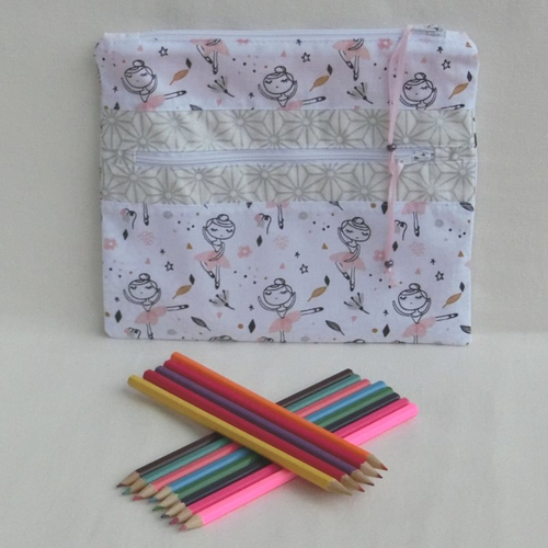 Pochette plate zippée avec 2 poches, trousse de toilette ou à crayons, tissu danseuse, rangement accessoire pour l'école, cadeau enfant