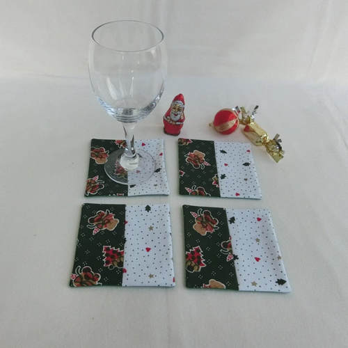 Lot de 4 sous-verres ou sous-tasses,tissu ourson et sapin de noël, dessous de verre carré pour décoration de table de fête