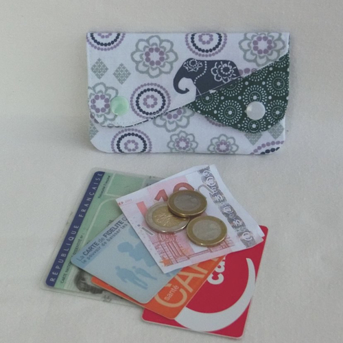 Porte monnaie à rabat / porte carte de fidélité avec 2 poches, pochette à billet / tissu éléphant et mandala, fête femme