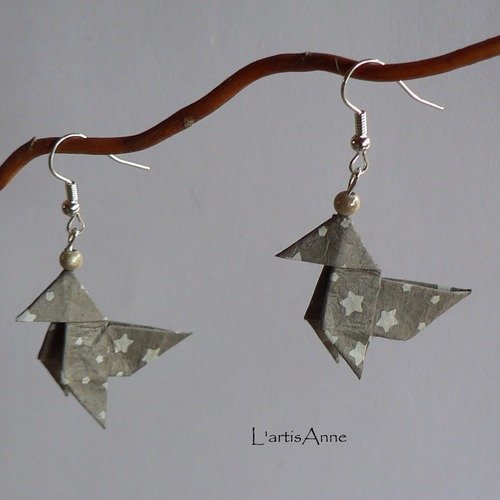 Boucles d'oreilles origami cocottes etoiles.
