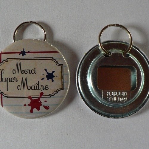 Décapsuleur porte clés 56mm merci super maître.