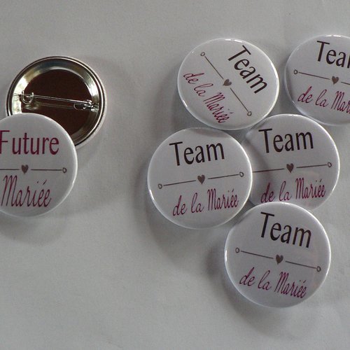 Badge evjf invités et future mariée.