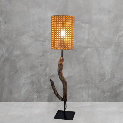 Lampe en bois flotté