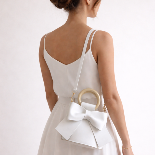 Mini sac blanc cérémonie – bandoulière réglable – sac soirée chic – pièce unique