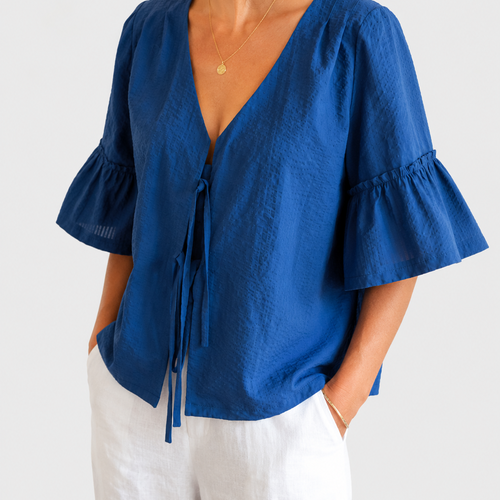 Blouse bleue en coton seersucker – taille 40/42 – manches à volants – pièce unique