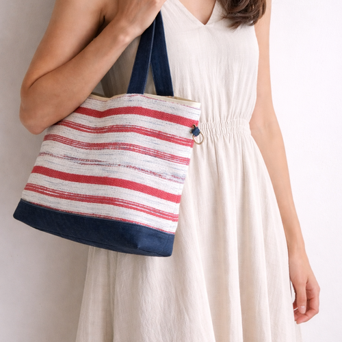 Sac cabas femme en lainage rayé rouge et blanc – grand sac fourre-tout, jean et lin – pièce unique