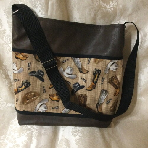 Sac fantaisie simili cuir marron à bandoulière thème: cow-boy