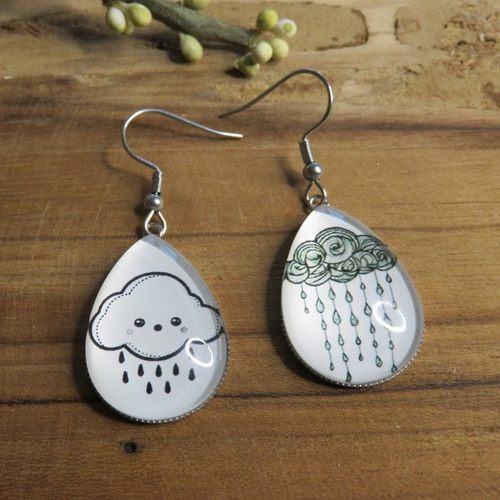 Boucles d'oreilles pendantes asymétrique cabochon nuage, pluie