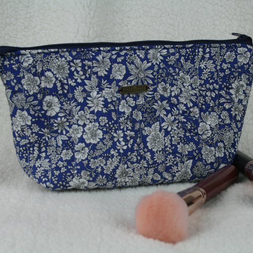Trousse multi-usage modèle kaban liberty