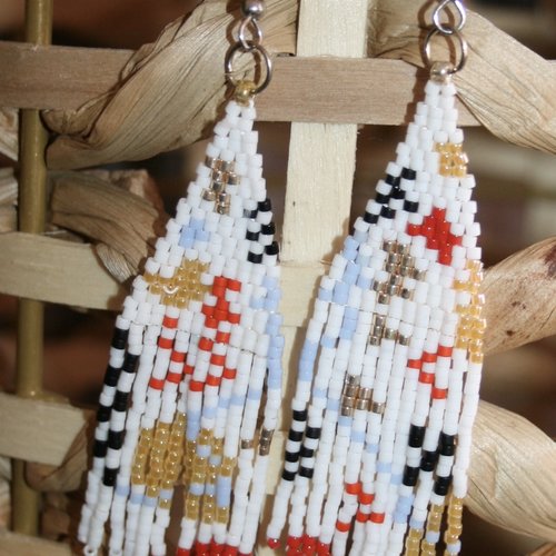 Boucles d'oreilles à franges modèle ani
