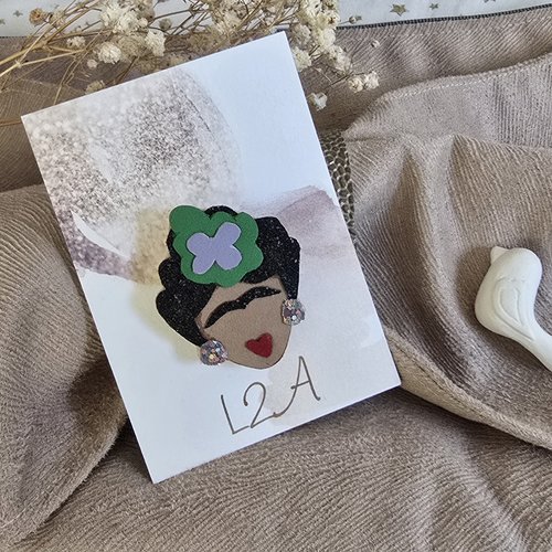 Broche frida verte